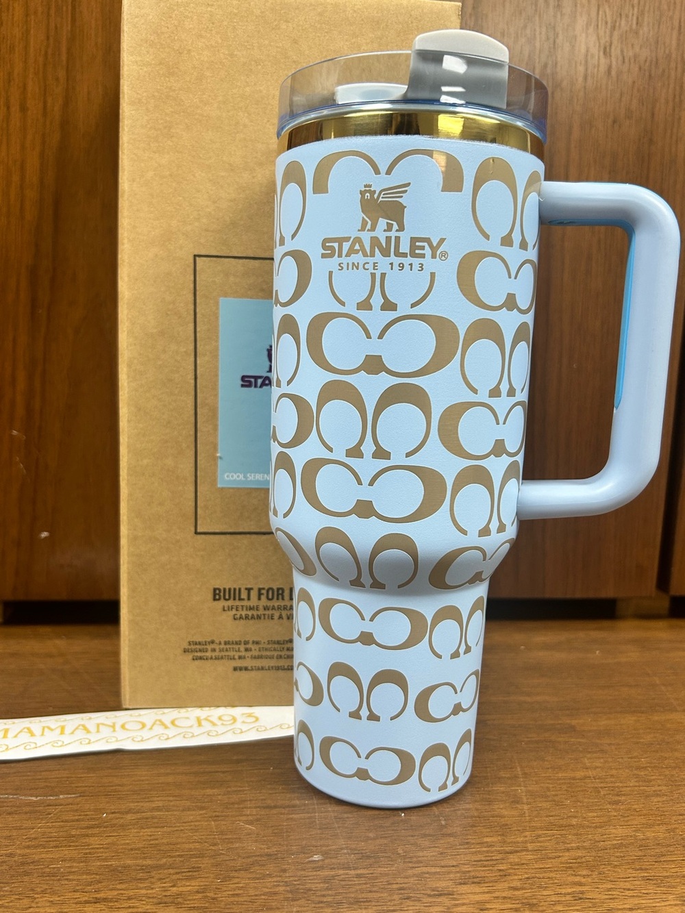Stanley Light Blue & Gold, 40oz, NEW